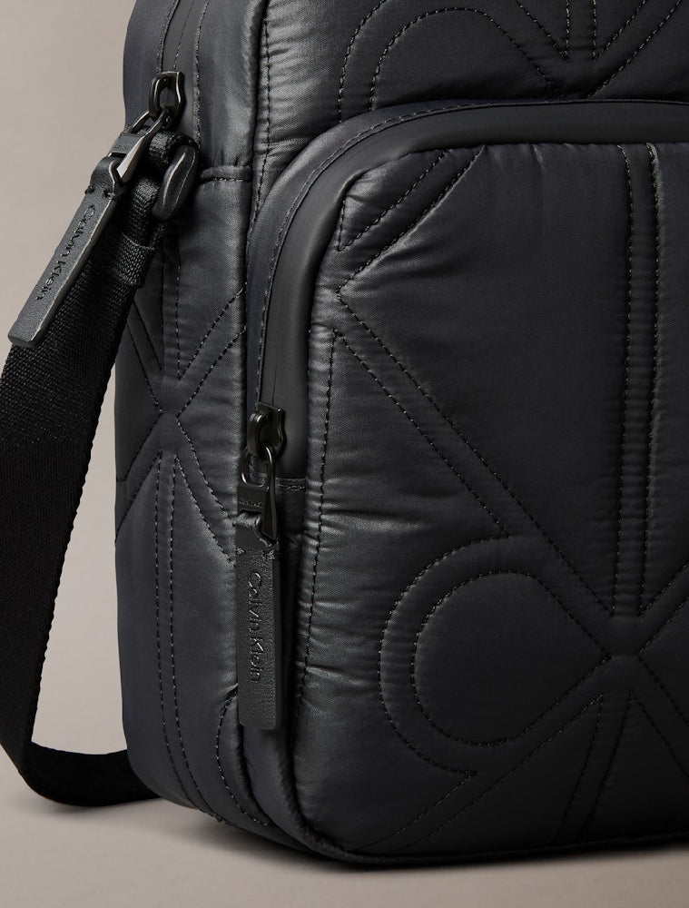CALVIN KLEIN  LV04D3164G-UB1