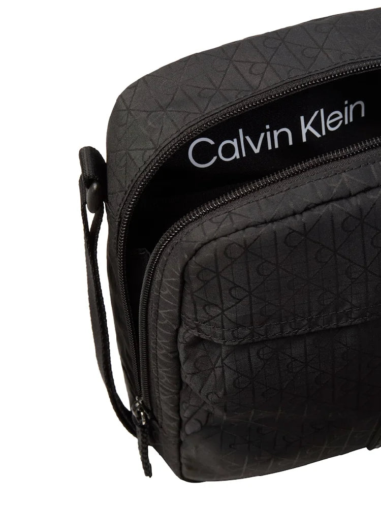 CALVIN KLEIN  LV04D3303G-UB1