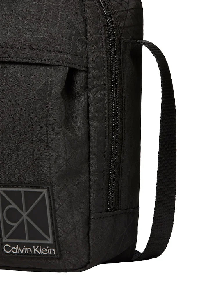 CALVIN KLEIN  LV04D3303G-UB1