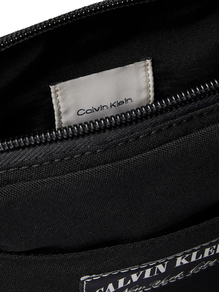 CALVIN KLEIN  LV04D3346G-UB1
