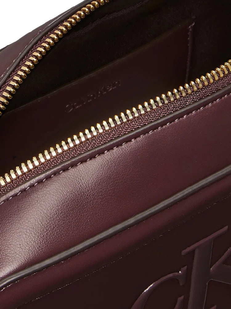 CALVIN KLEIN  LV04F3220G-BAP