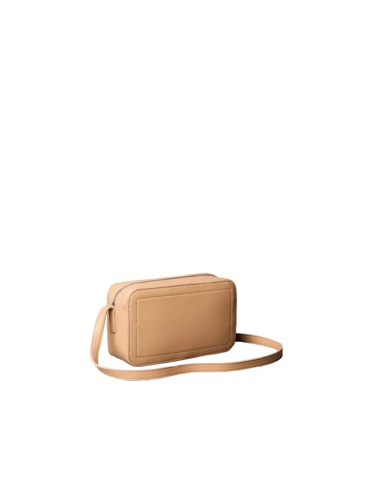 CALVIN KLEIN  LV04F3220G-RAJ