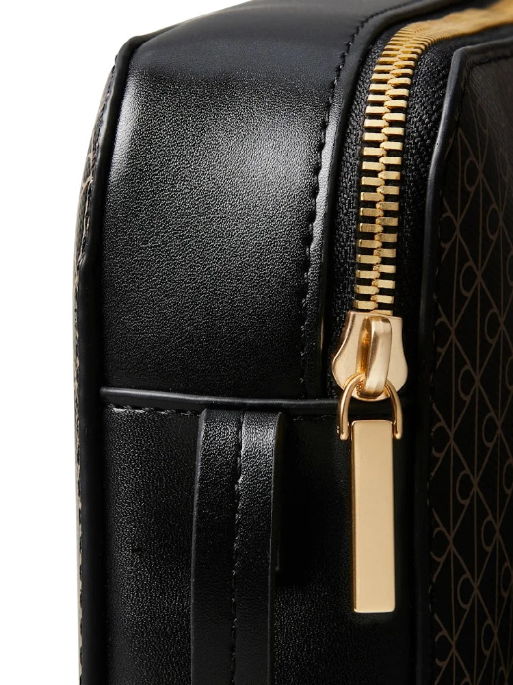 CALVIN KLEIN  LV04F3268G-2XA