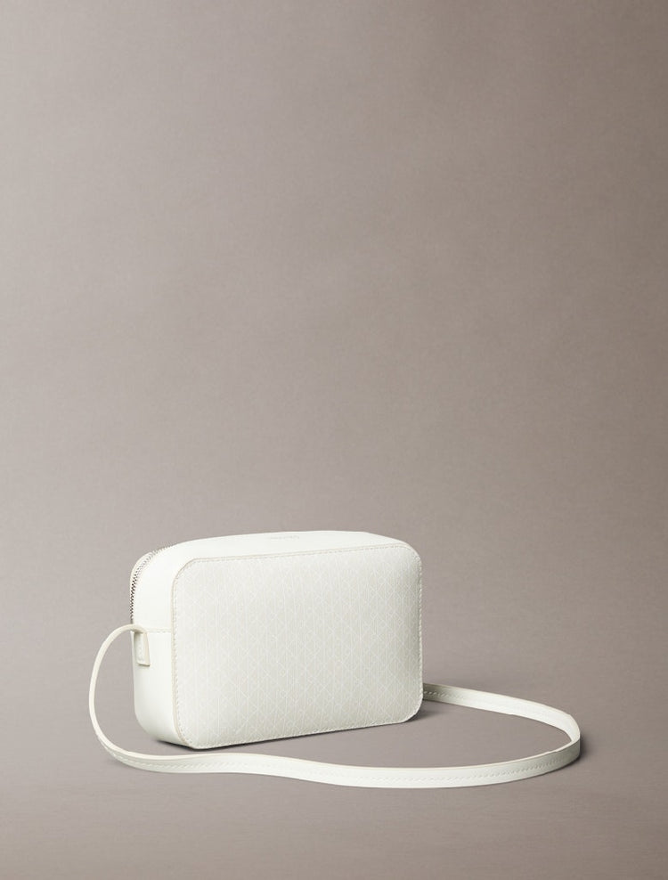 CALVIN KLEIN  LV04F3268G-2XB