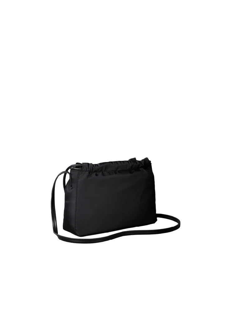 CALVIN KLEIN  LV04F3871G-UB1