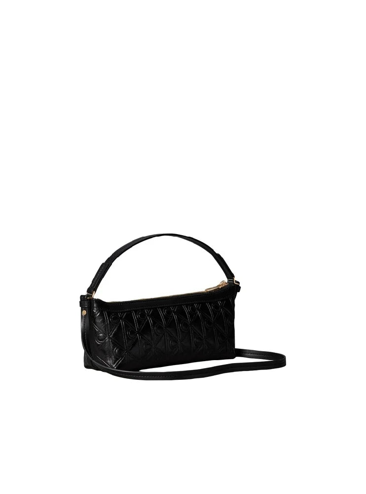 CALVIN KLEIN  LV04F3873G-UB1