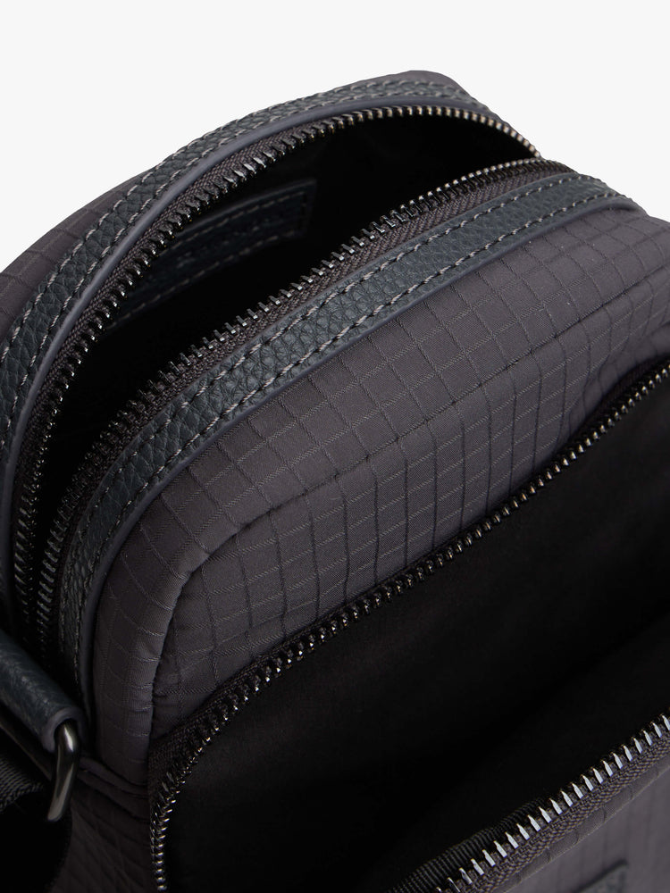 Everyday Smooth Finish Shoulder Bag