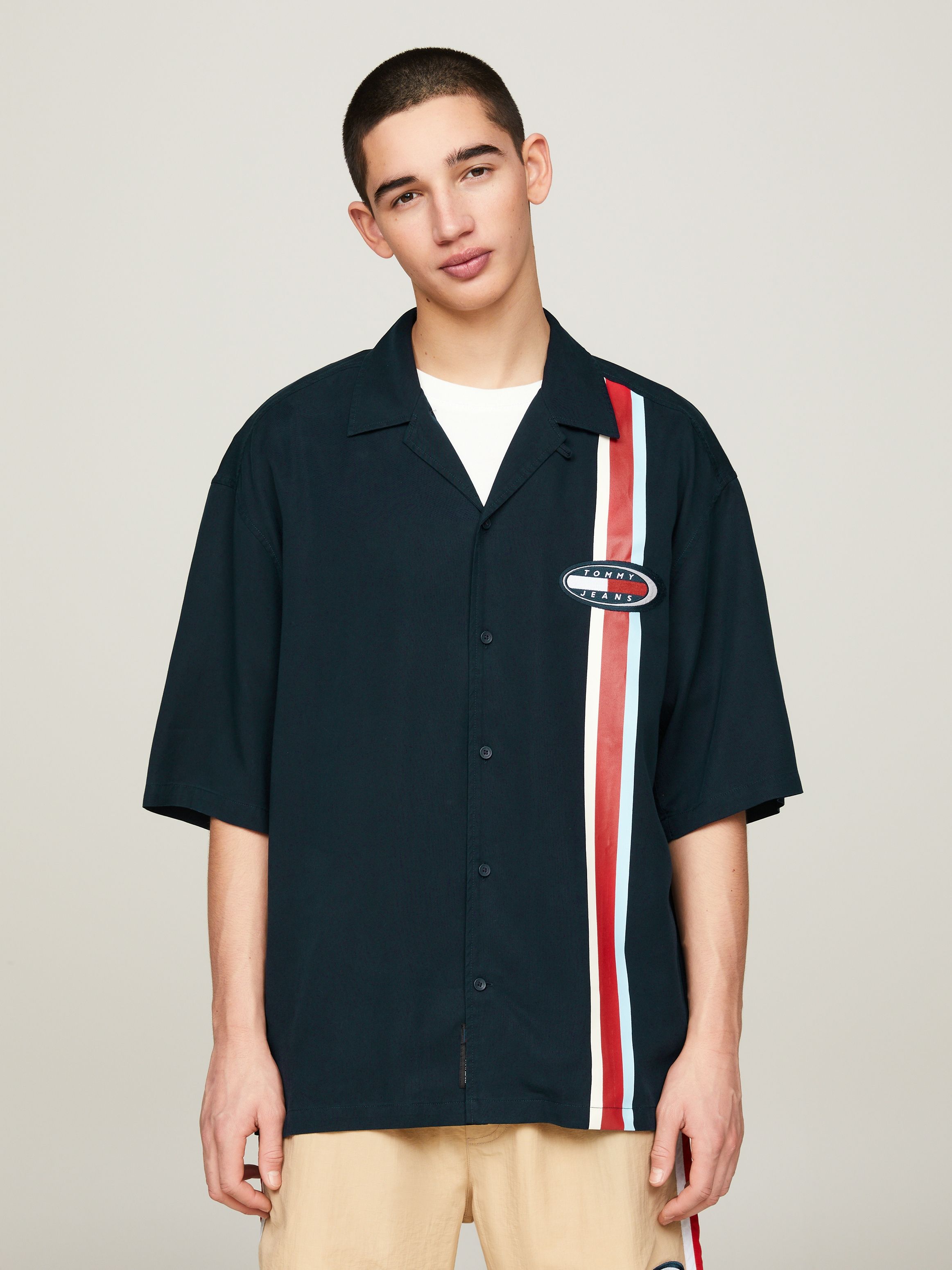 Tommy Jeans Archive Relaxed Short Sleeve Shirt