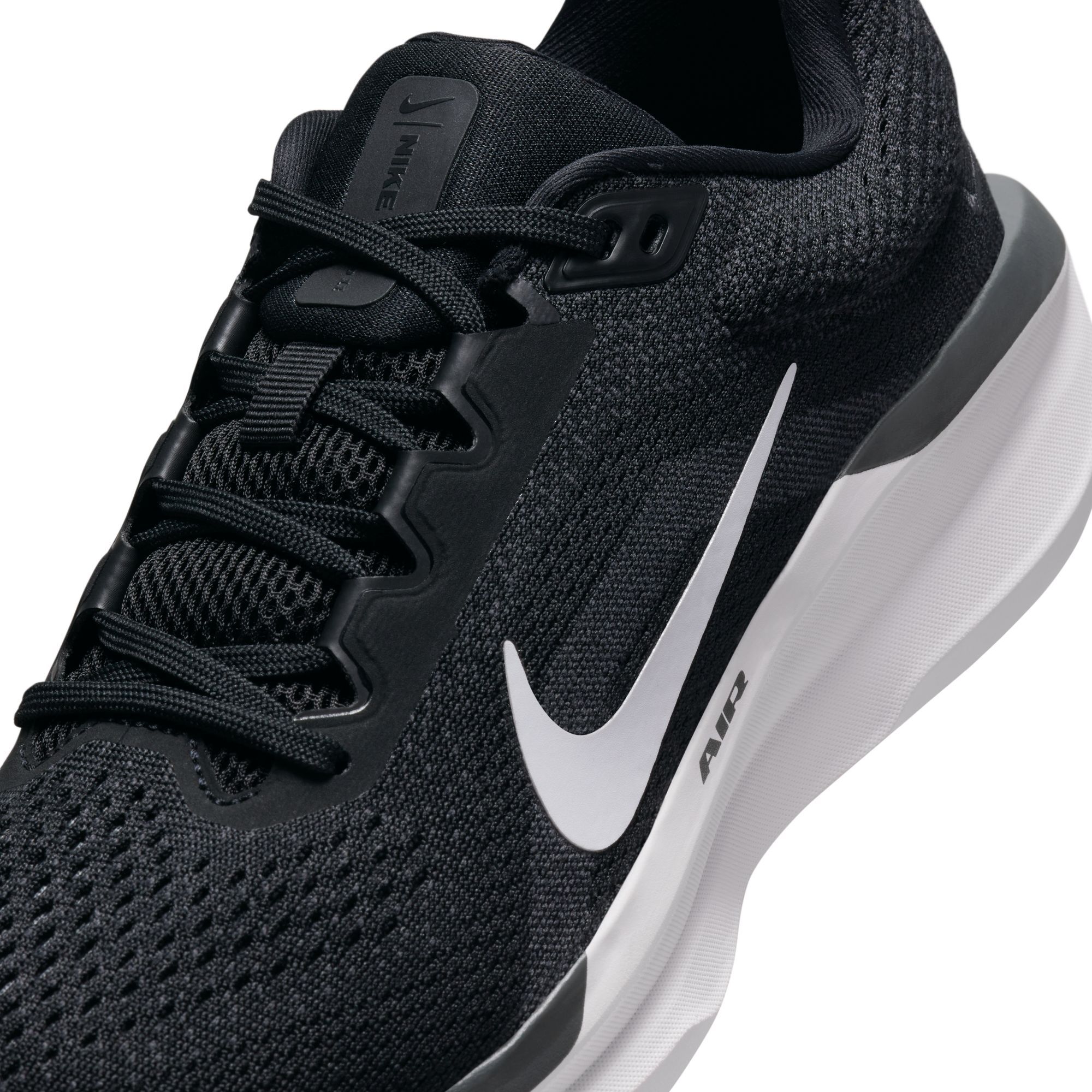 Nike Winflo 11 Women's Road Running Shoes