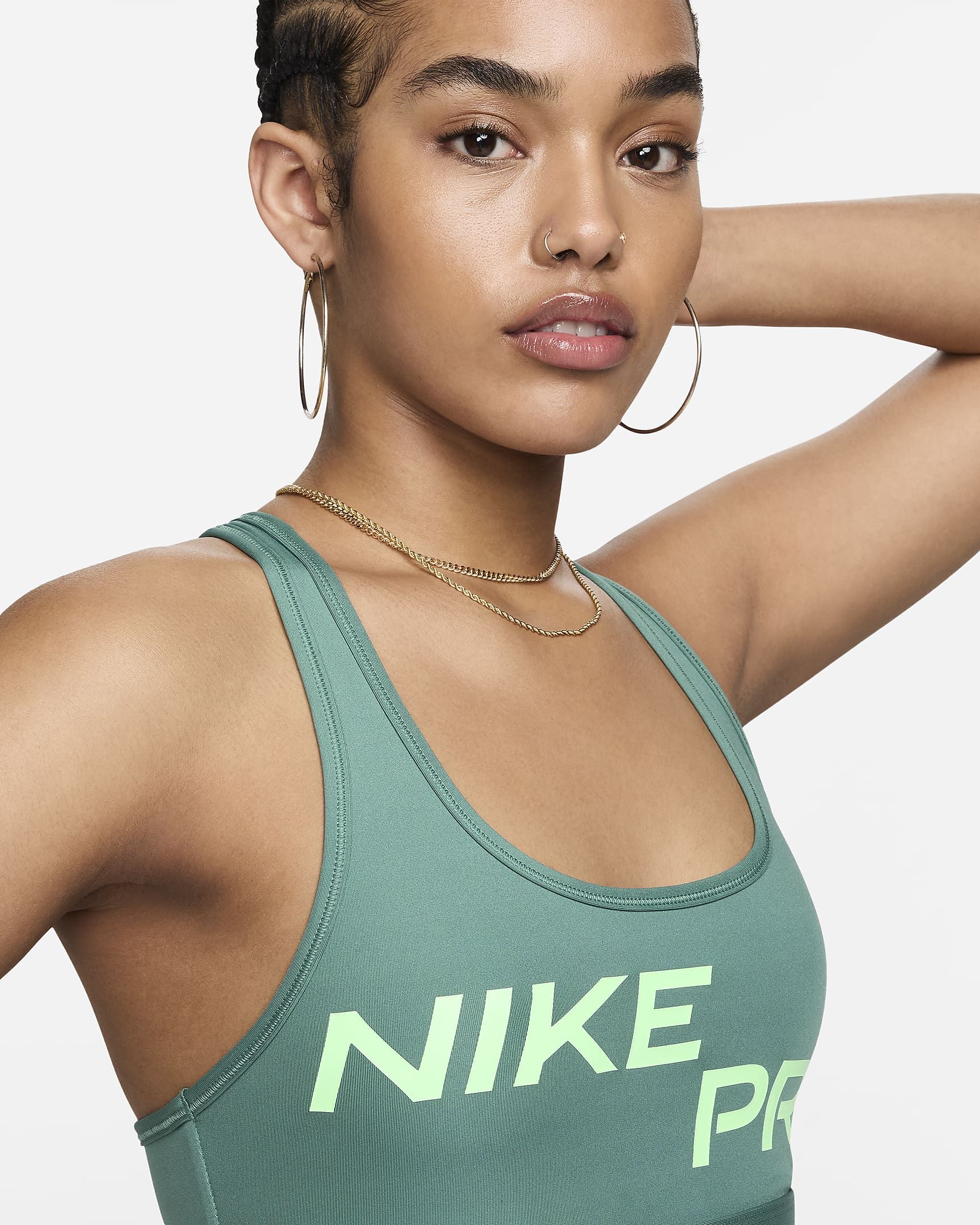 Nike Pro Swoosh Light Support Bra