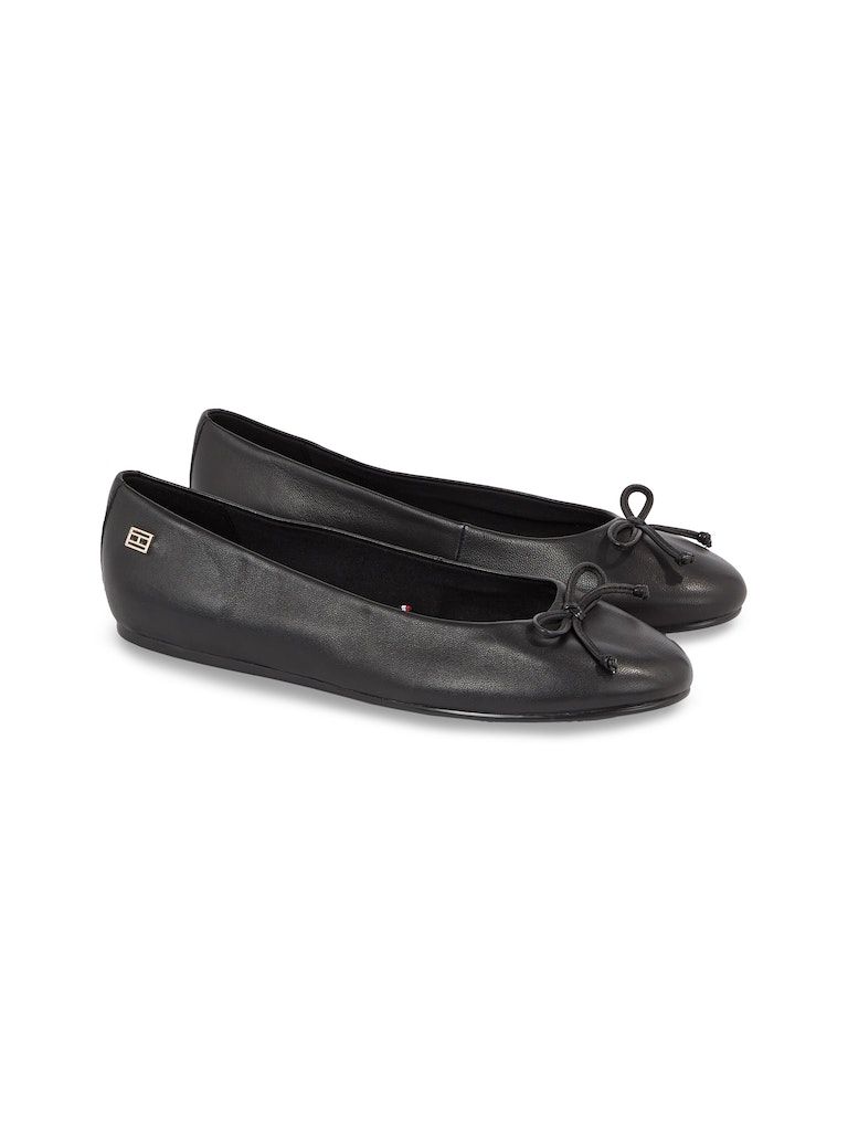 Tommy Hilfiger Essential Falg Plaque Leather Ballet Flats