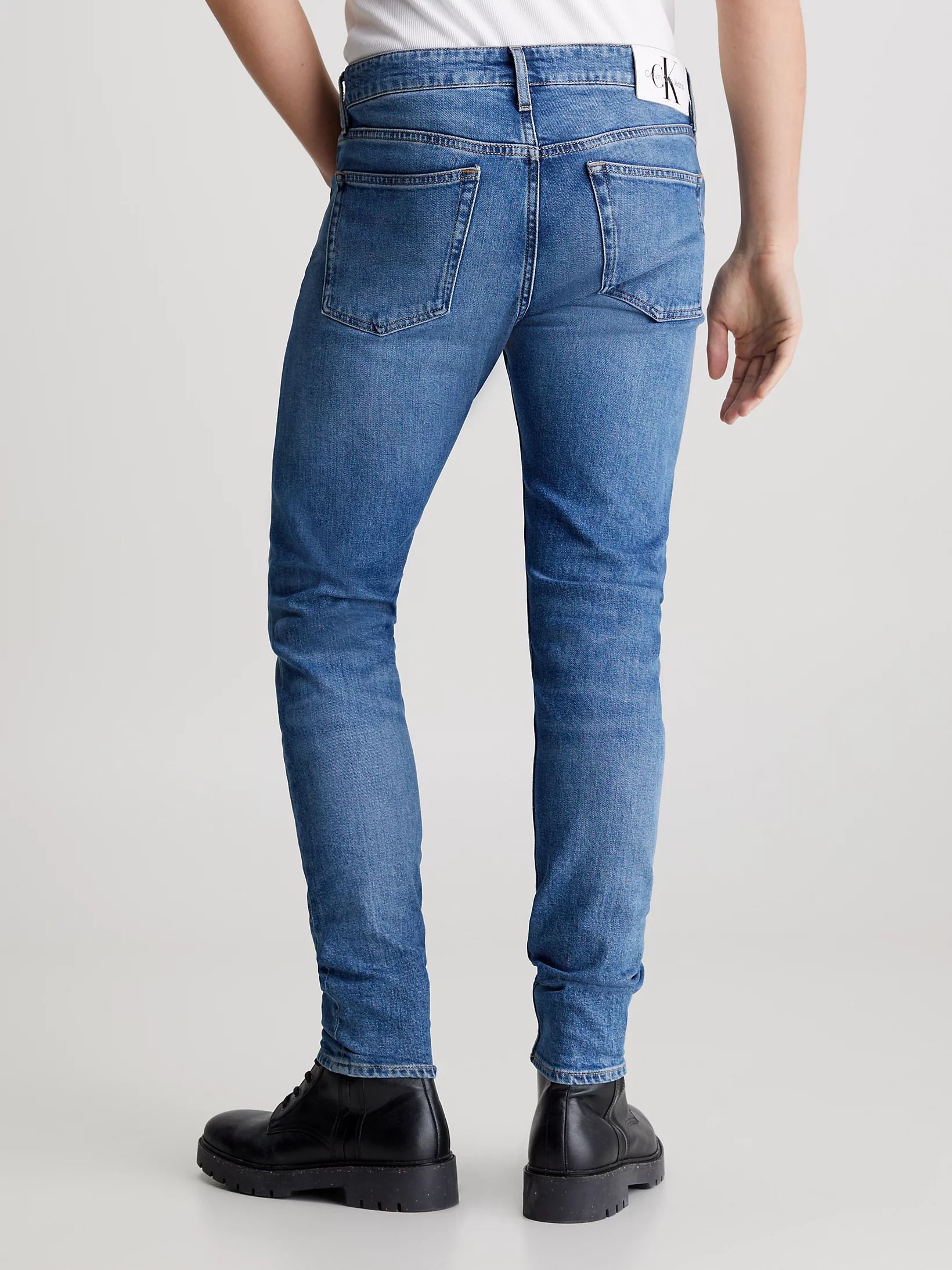 Calvin Klein Jeans Tapered Jeans