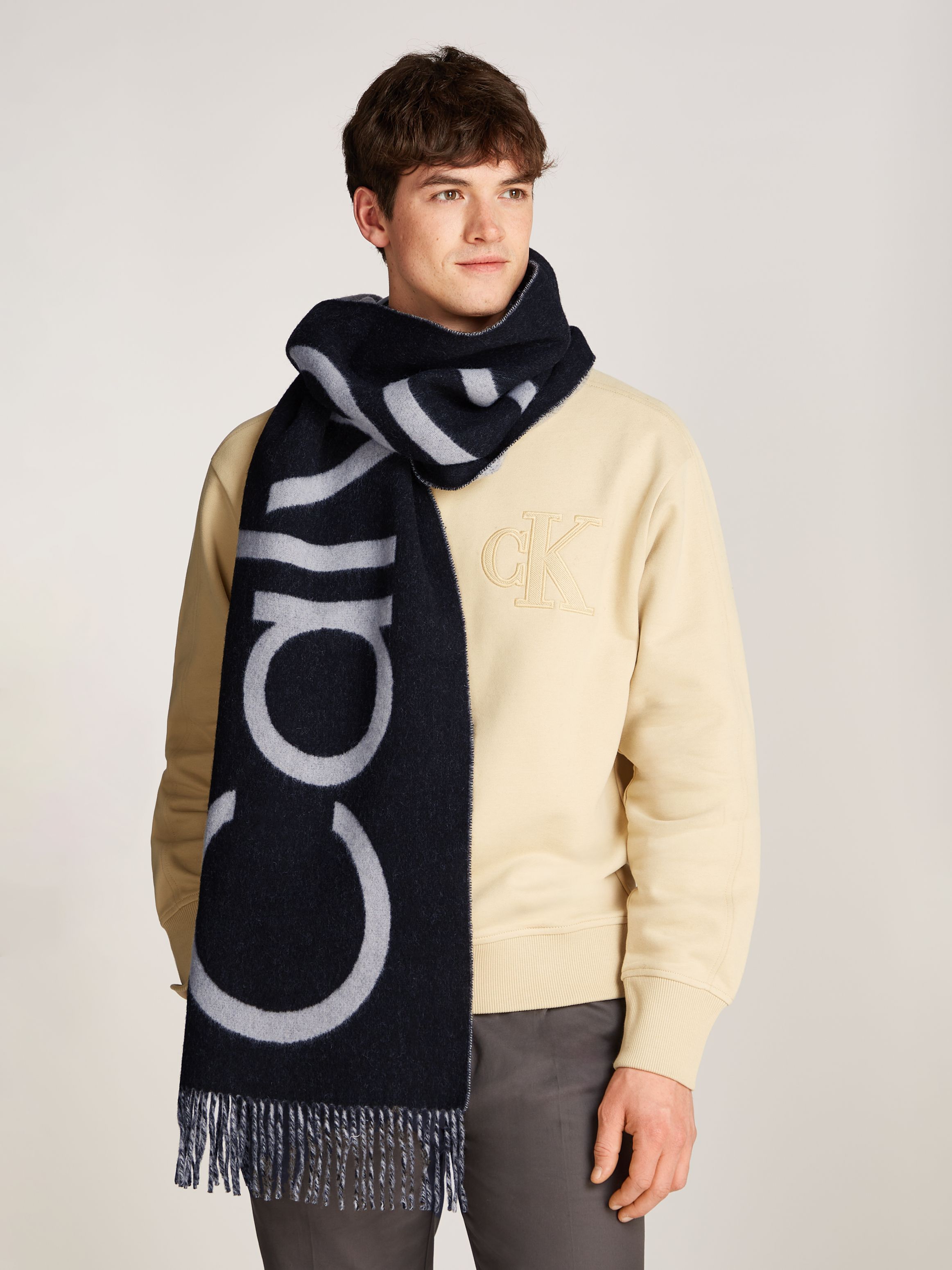 Calvin Klein Jeans Logo Scarf