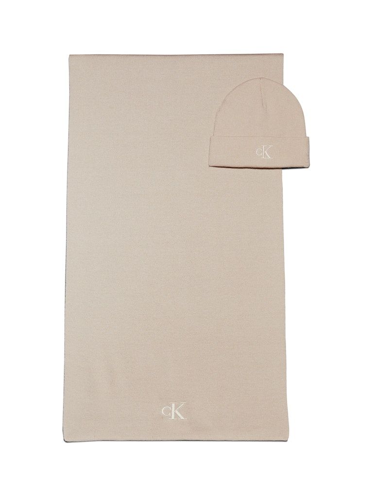 Calvin Klein Jeans Scarf And Beanie gift Set