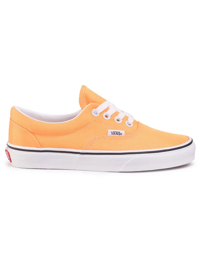 Vans Era Unisex Low Top Sneakers